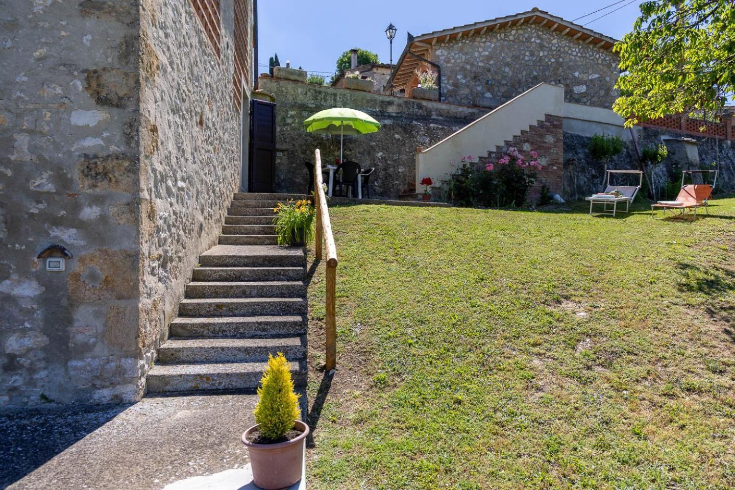Il Fienile Dei Cardinali Apartment Colle Val D'Elsa Bagian luar foto